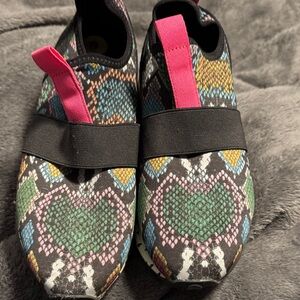 Steve Madden Multicolor Slip-On Sneakers